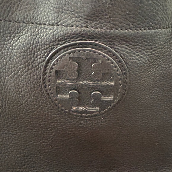 Tory Burch Marion Black Leather Swingpack/Messenger/Shoulder/Crossbody Bag - Picture 3 of 15